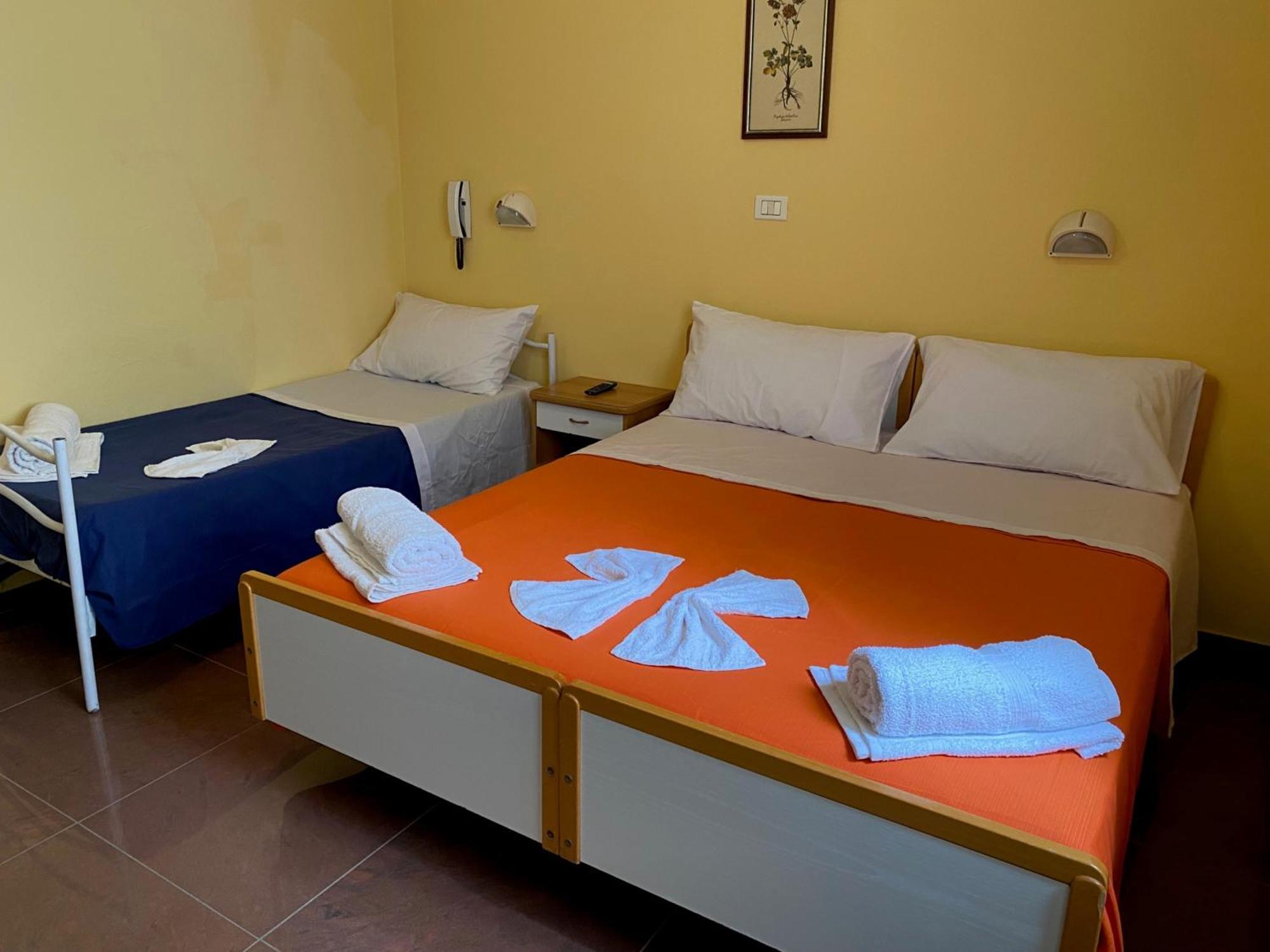 Hotel Piccari New Rimini Exterior foto